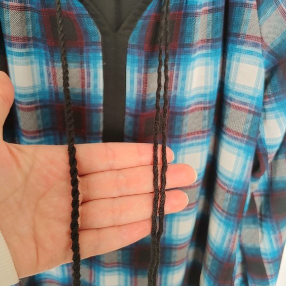 Ricki's Plaid Peasant Top - Picture 5 of 10